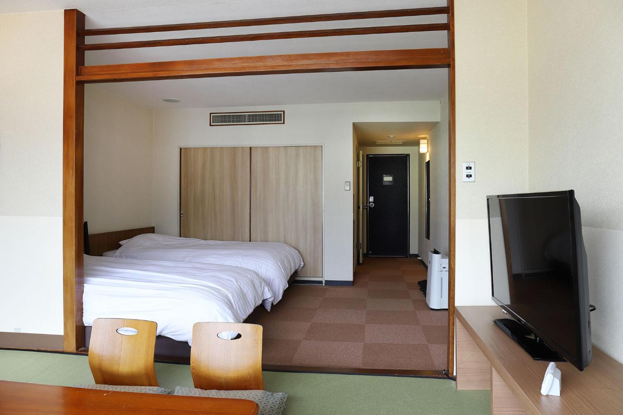 Ryokan Ooedo Onsen Monogatari Seifu 3*