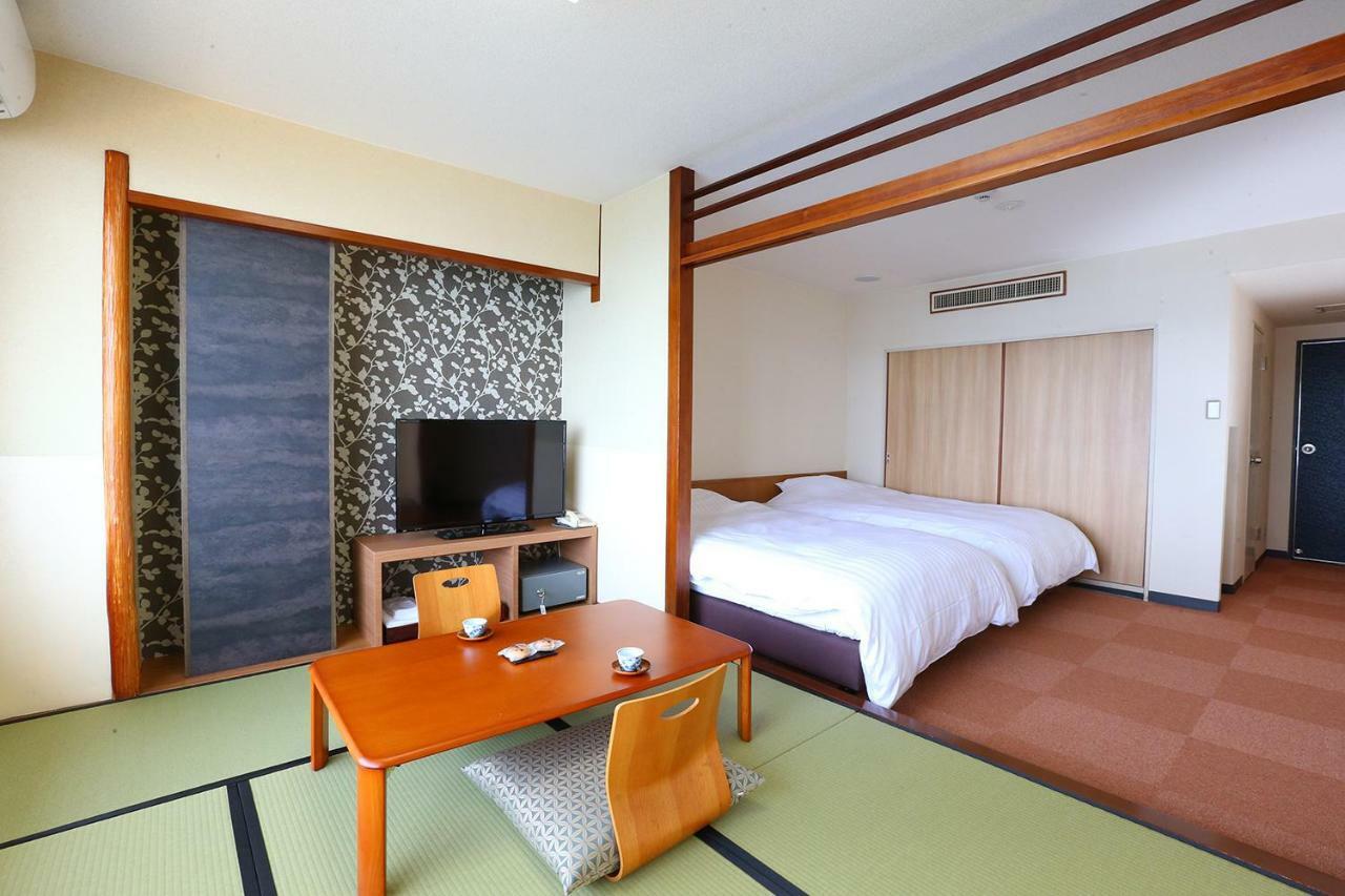 Ooedo Onsen Monogatari Seifu 3*